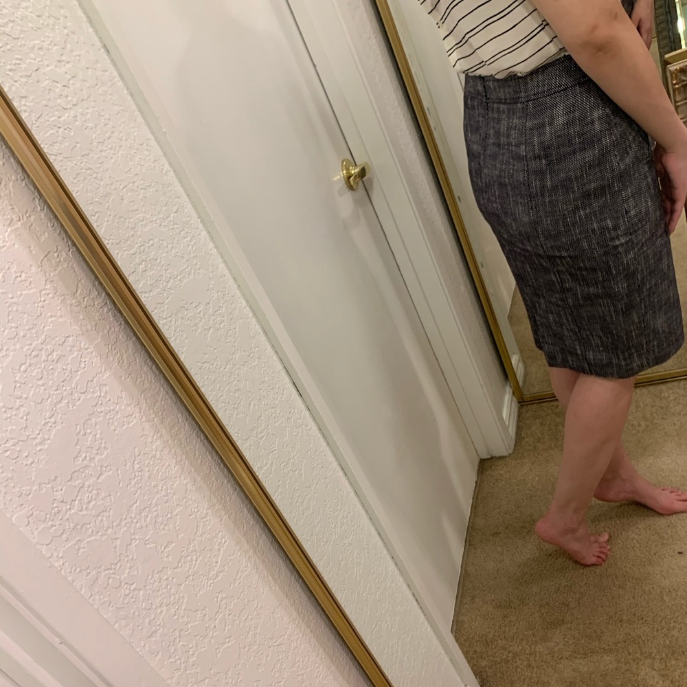 NWT Ann Taylor chambray pencil skirt size 2 - Picture 7 of 7